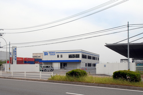 伊勢湾海運弥富物流センター